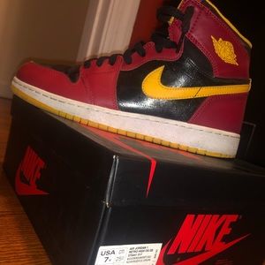 Air Jordan 1s OG GS.